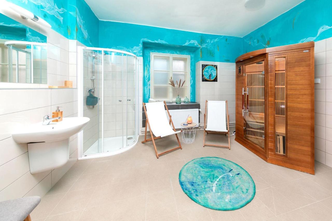 Hotel Zámek Nečtiny Esterno foto