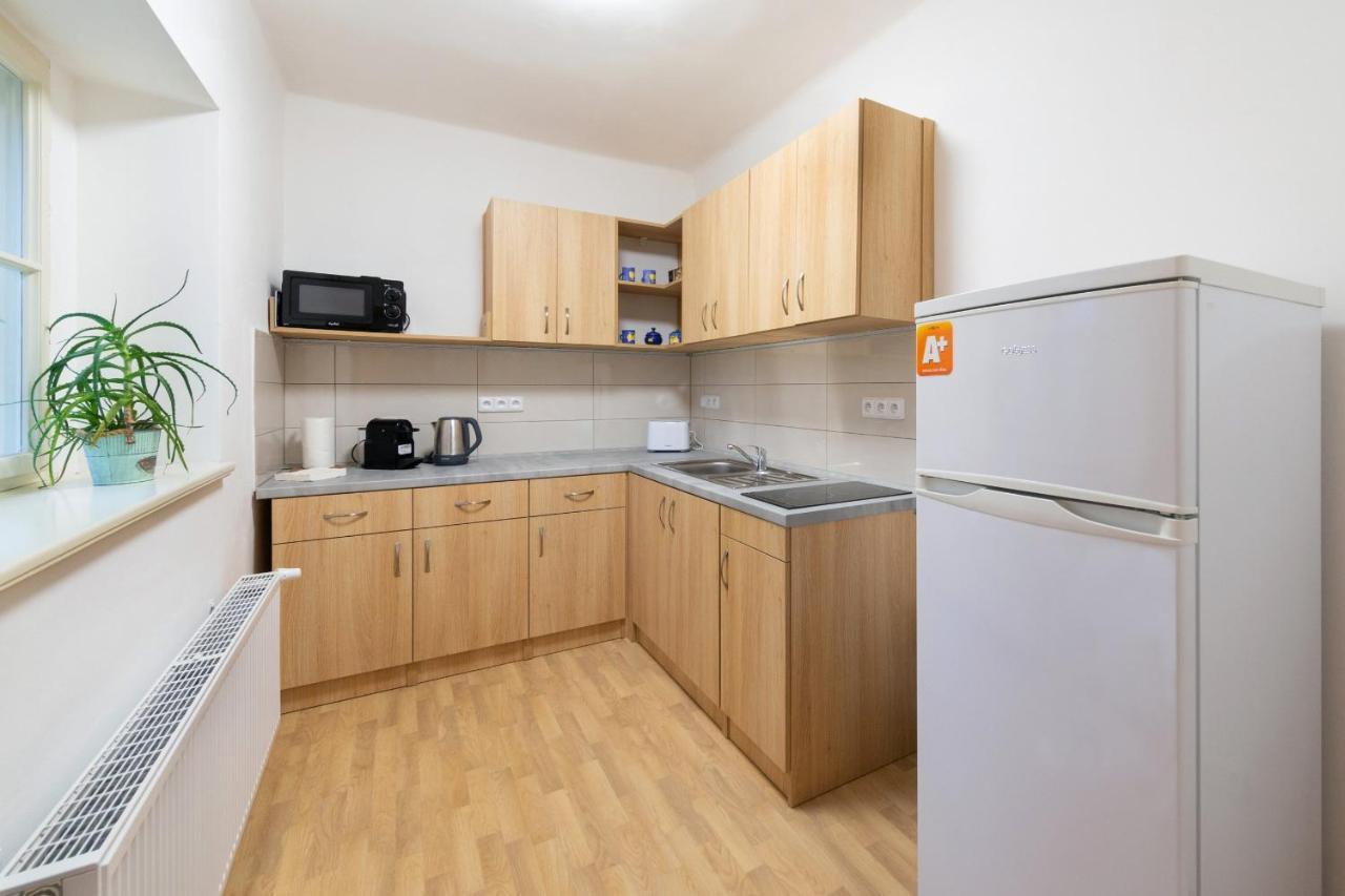 Hotel Zámek Nečtiny Esterno foto