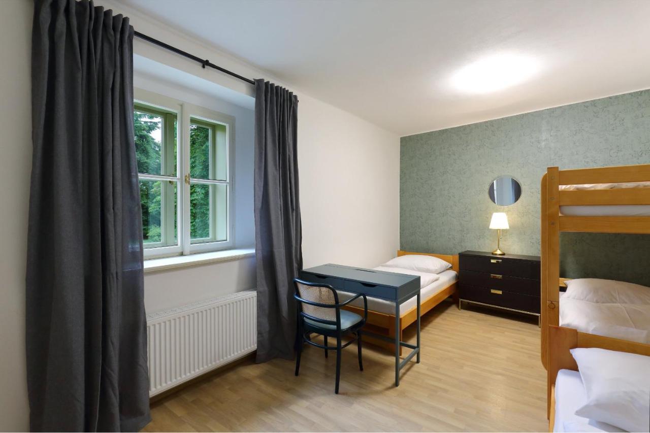 Hotel Zámek Nečtiny Esterno foto